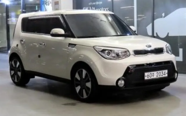 쏘울EV 중고차 올 뉴 쏘울 1.6 디젤 노블레스 매물 사진 2 - 2015/02 90,428km